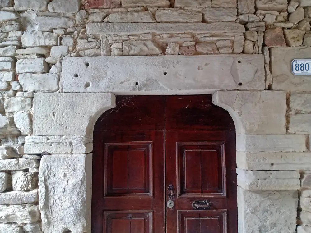 portale presso Badia di Moscheta